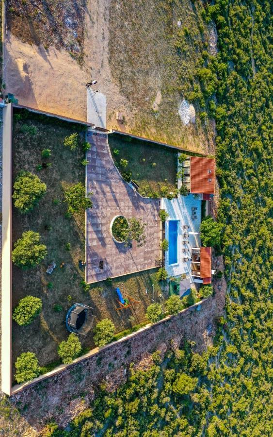 Mali Raj Vila Sveti Petar  Exterior foto