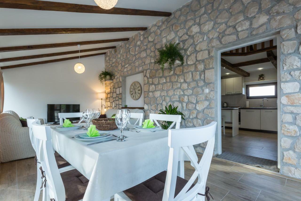 Mali Raj Vila Sveti Petar  Exterior foto