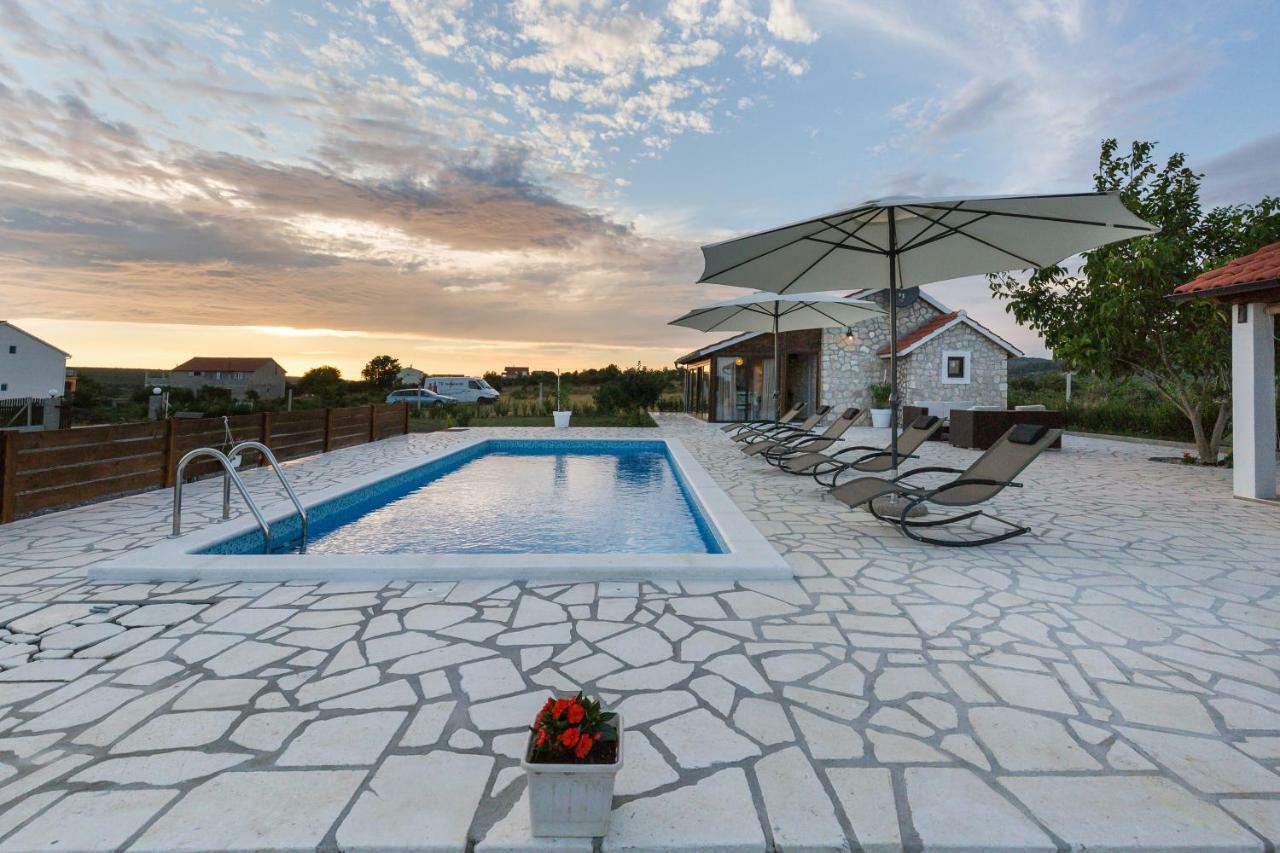 Mali Raj Vila Sveti Petar  Exterior foto