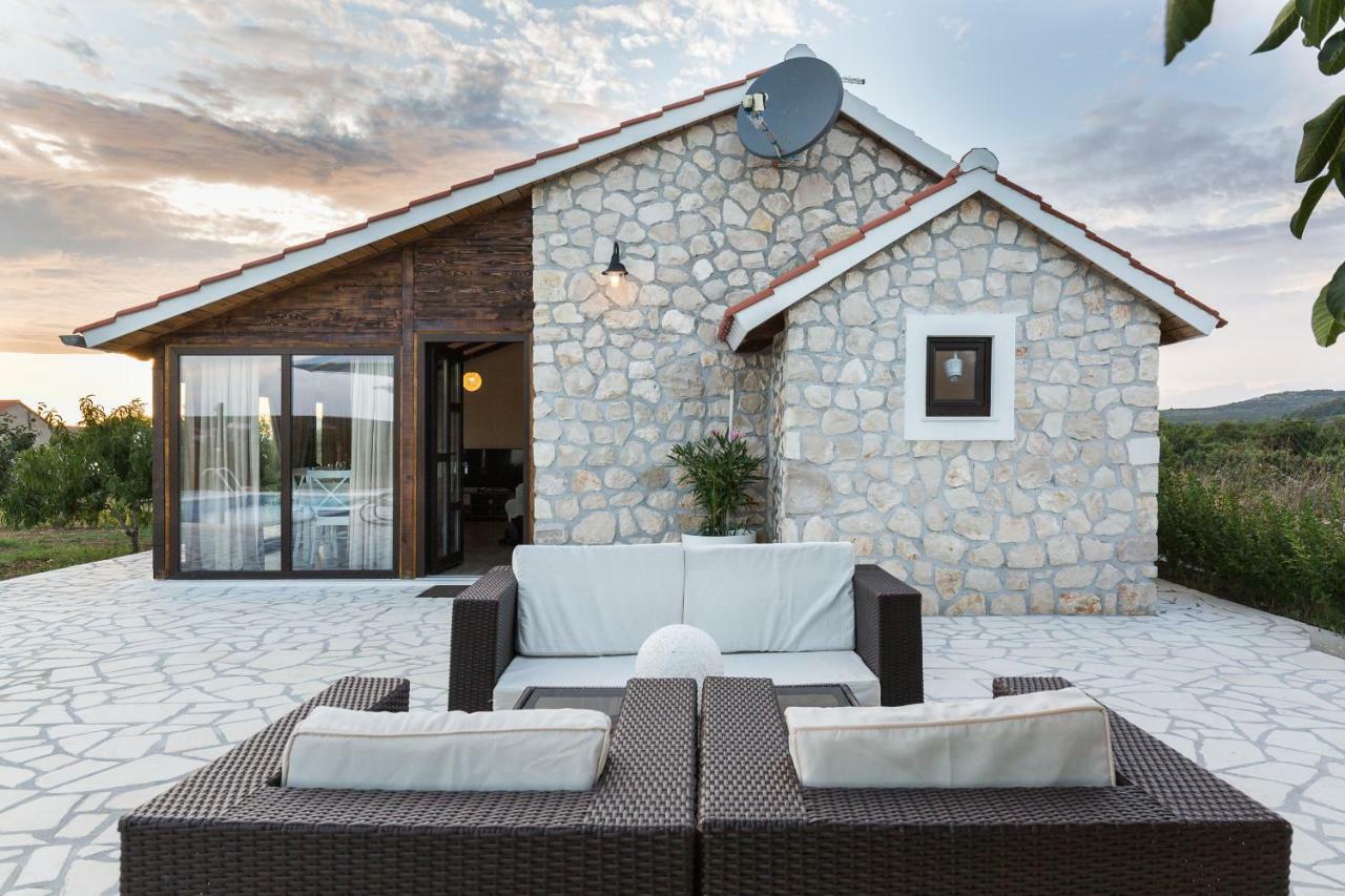 Mali Raj Vila Sveti Petar  Exterior foto